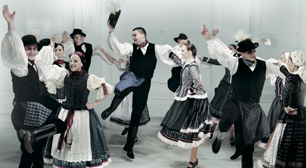 Súťaž o vstupenky na predstavenia Tanečného divadla Ifjú Szivek