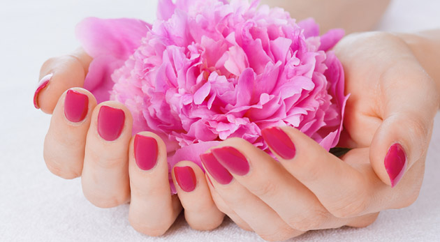 Gél - lak - profesionálna úprava nechtov. Vhodná p