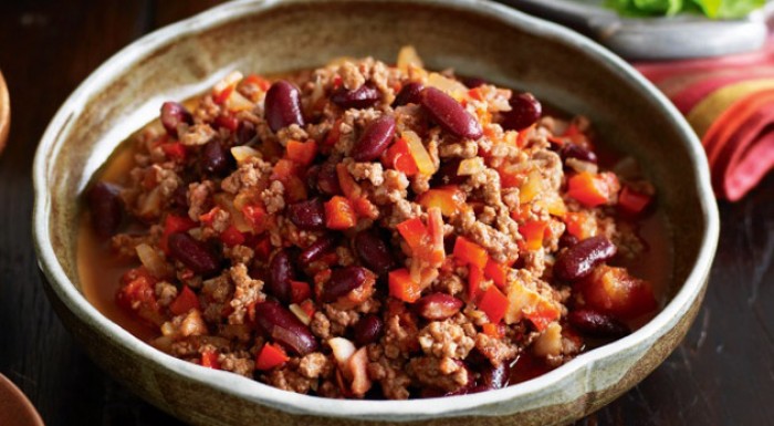 Chutná panvička Chilli con carne v štýlovej reštau