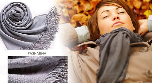 Zahaľte svoju šiju do hebkej a hrejivej pašmíny. 
