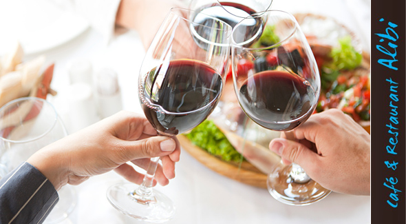 Zaplaťte 1€ a získajte 30% zľavu na všetky jedlá a nápoje v Restaurant Cafe Alibi v centre BA.