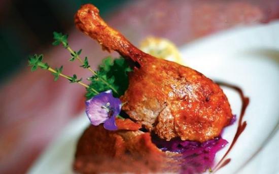 Bratislava- Vychutnajte si bohatú predvianočnú nád