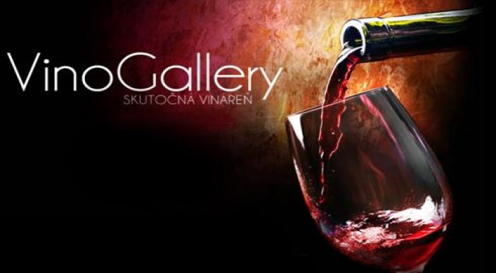 1x fľaša vína ocenená titulom Šampión výstavy s vý