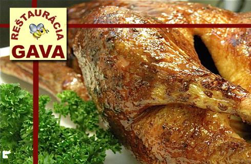 Až 2,8 kg chutnej pečenej kačičky a k nej 8 ks lok