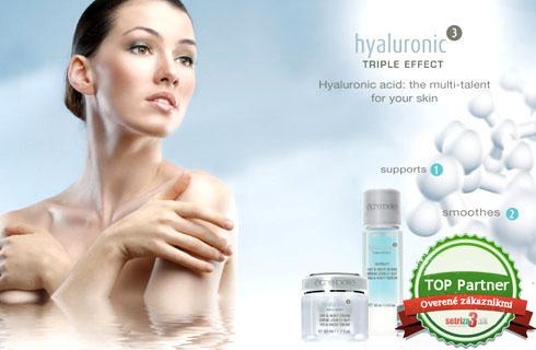 Prístrojové vpravovanie kyseliny hyalurónovej s ok