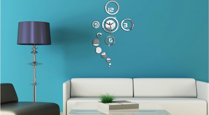 Dizajnové zrkadlové nástenné hodiny