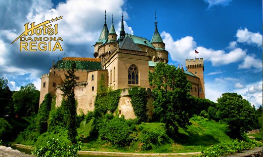 Relax v Bojniciach s polpenziou a wellnesom