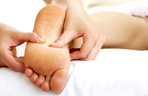 45 minútová reflexná masáž chodidiel len za 9,75 €