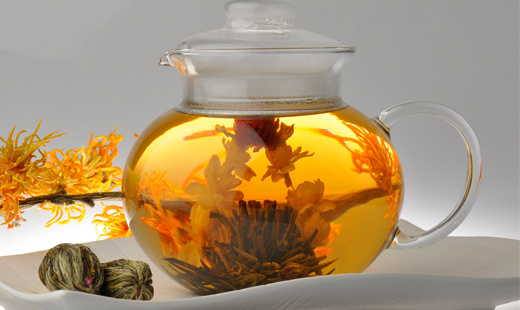 Doprajte si rozkvitnutú krásu vo Vašom čajníku