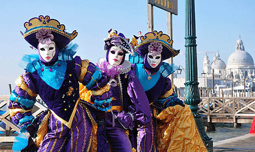 Víkend na Benátskom karnevale