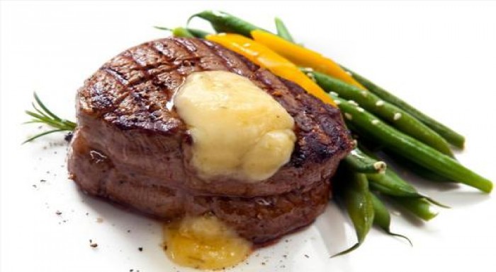 Lahodný steak ohnivák (hovädzia sviečková) s pikan