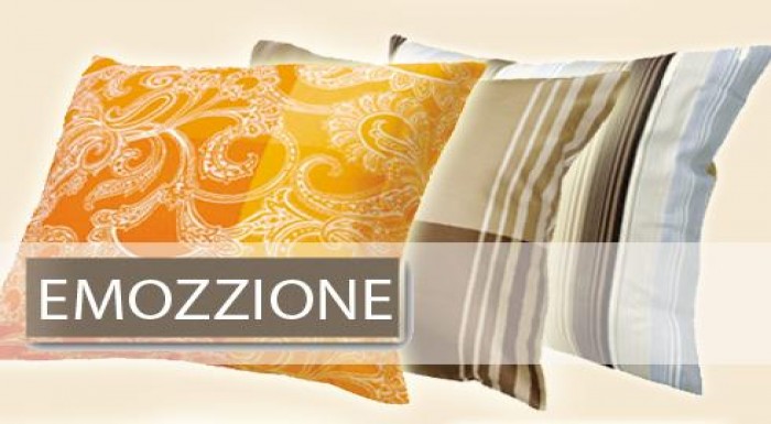 Štýlová saténová obliečka v troch elegantných diza