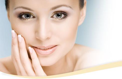 LUXUSNÉ OŠETRENIE PLETI - LIFTING, Omladenie pleti