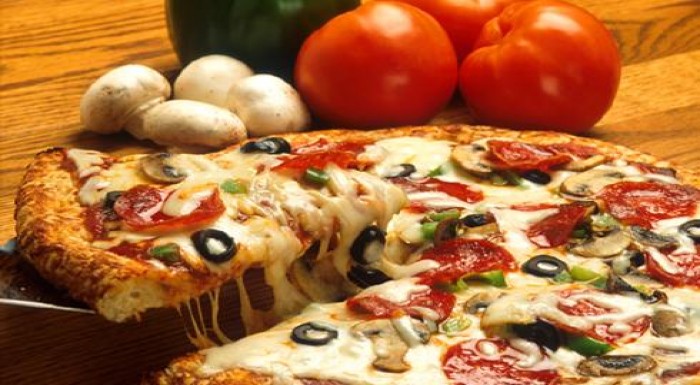 2x chrumkavá pizza (400g) s výberom zo 4 druhov, l