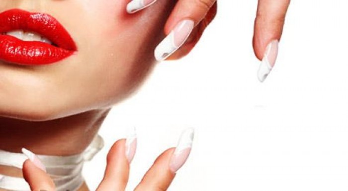 Aplikácia nových gelových nechtov podľa vlastného 