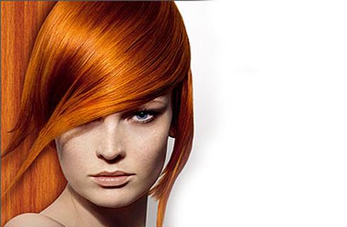 Farbenie, strih vlasov a vlasový styling pri koneč