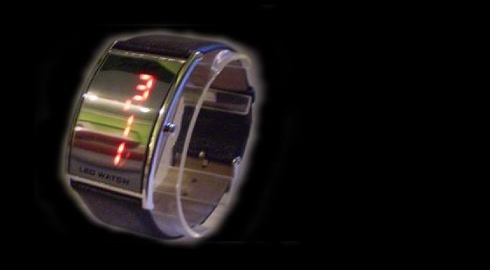 Štýlové LED hodinky so zrkadlovým sklíčkom display