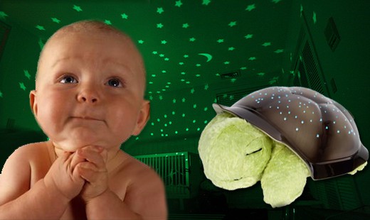 Svietiaca a hrajúca korytnačka pre deti