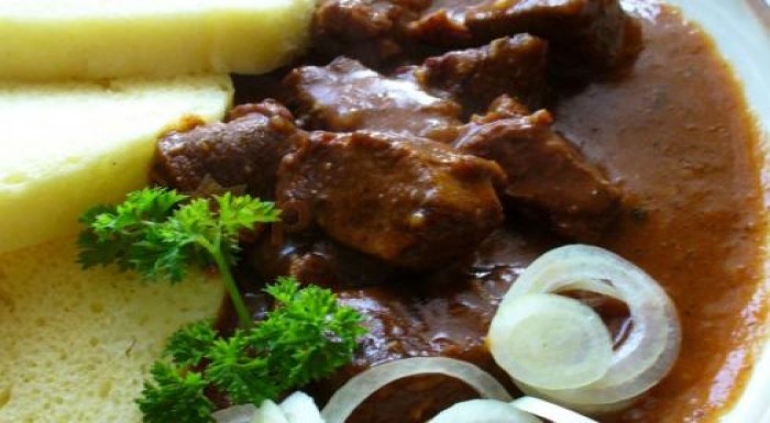 Len 5,15 za pravý chutný jelení guľáš s knedľou! 