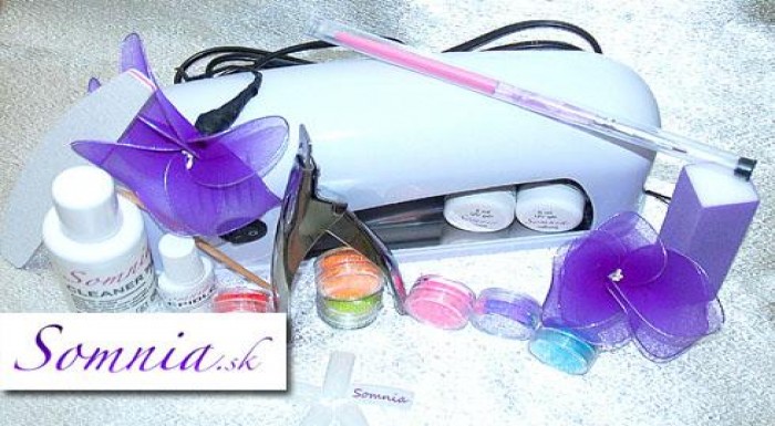 Mini štartovacia sada na nechty, s ktorou môžte me