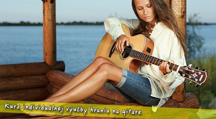 Lekcia na individuálnu výučbu hrania na gitare pre začiatočníkov