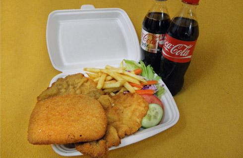 XL Tanier + Hranolky + 0,5l Coca Cola + MenuBox