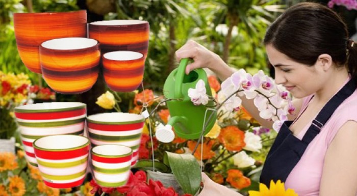 Sada keramických kvetináčov
