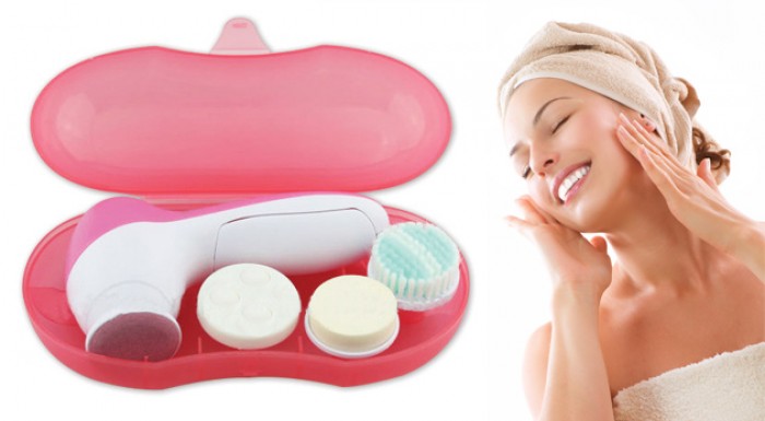 Prístroj na hĺbkové čistenie pleti