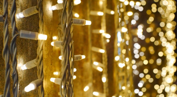 Solárne LED osvetlenie záhrady