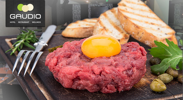 Tatársky biftek v Gaudiu