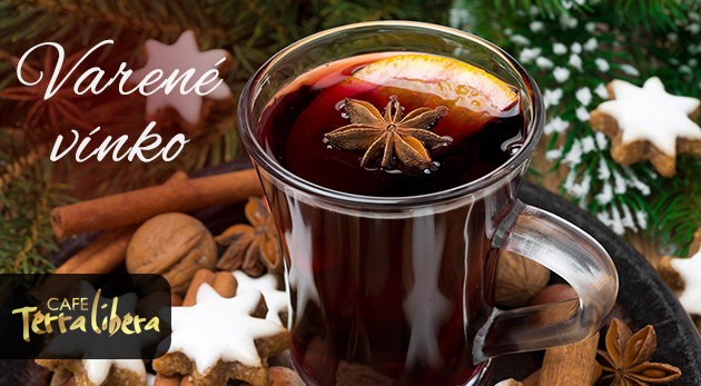 Liter vareného vína v kaviarni Terra Libera