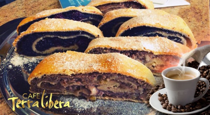 Štrúdľa s pressom alebo s čajom