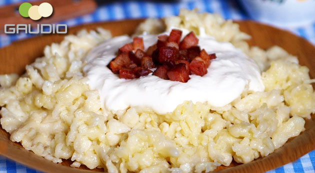 Bryndzové halušky so slaninkou