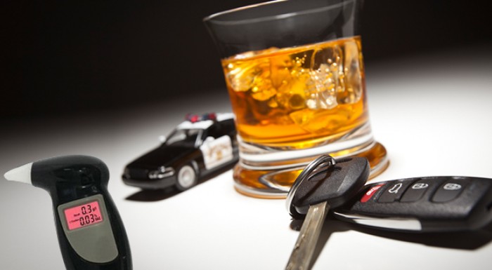 Praktický digitálny alkohol tester