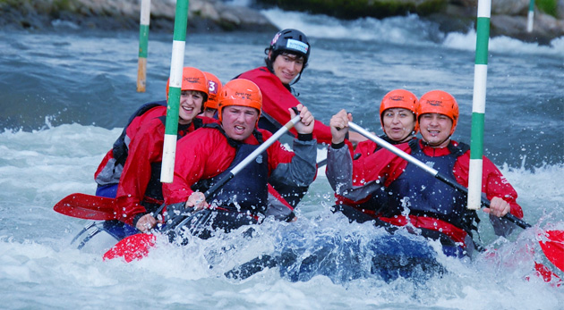 Splav Váhu alebo rafting na umelom kanáli