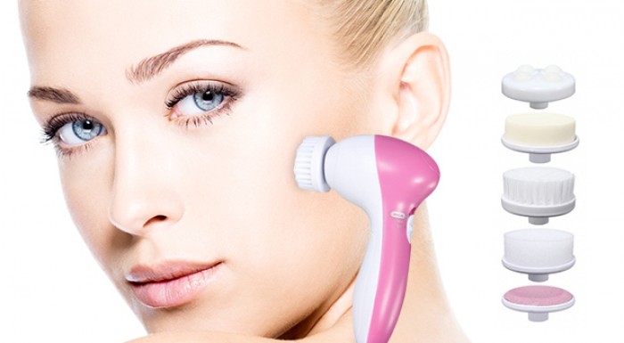 Prístroj na hĺbkové čistenie pleti