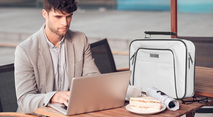 Taška Dicota na notebook