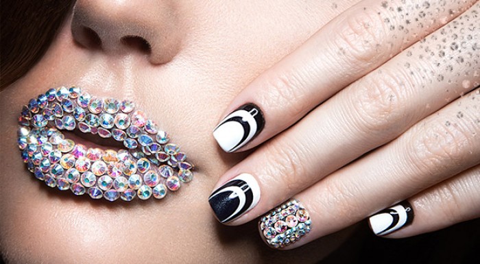 Ozdobné kamienky na nechty, akcia 3+1 zadarmo