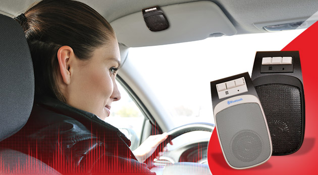 Praktické handsfree do auta s USB nabíjačkou