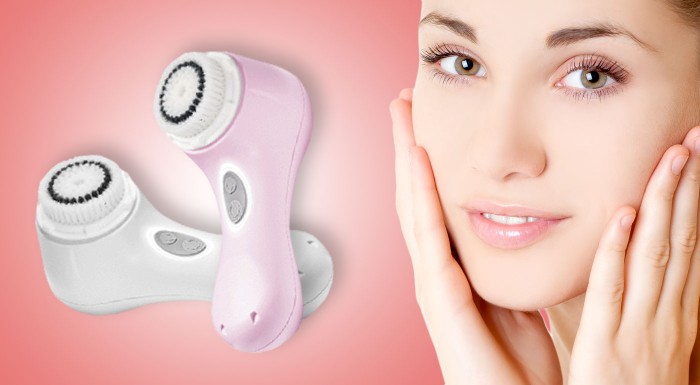 Revolučný prístroj pre hĺbkové čistenie pleti