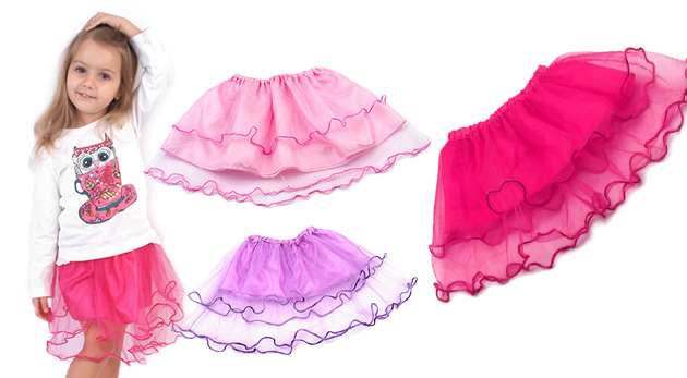 Farebná dievčenská suknička