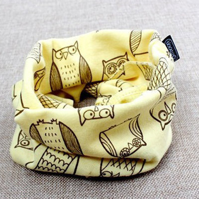 Hrejivý nákrčník pre deti a tínedžerov - vzor sova - žltý