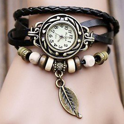 Retro hodinky s listom, farba čierna