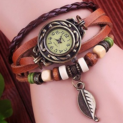 Retro hodinky s listom, farba hnedá