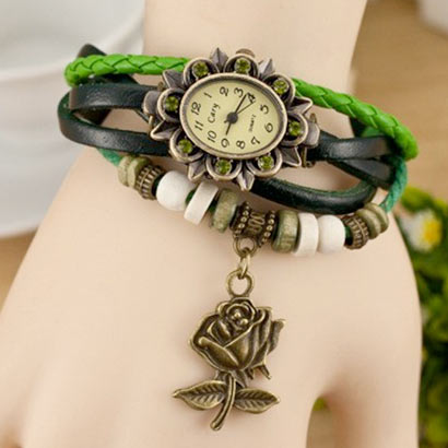 Retro hodinky s ružou, farba zelená