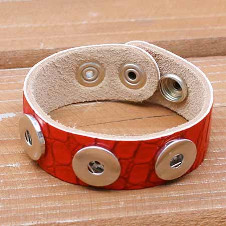 Kožený náramok na vymeniteľné cvoky - farba červená