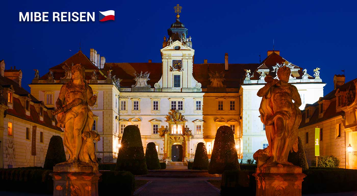 Spoznajte zámky Južnej Moravy - Milotice a Lednice