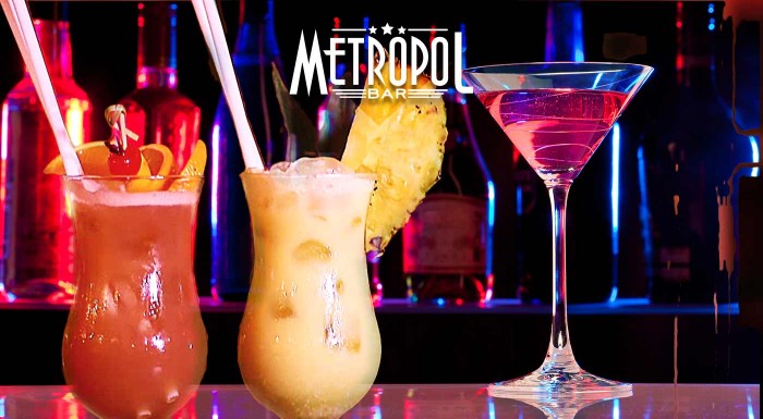 5 druhov koktailov v bare Metropol