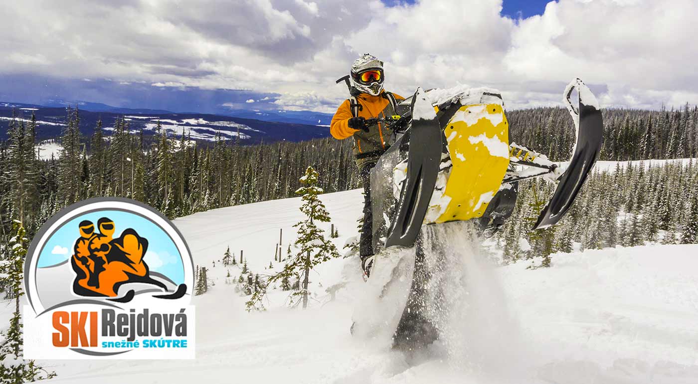 Jazda na snežnom skútri v SKI Rejdová