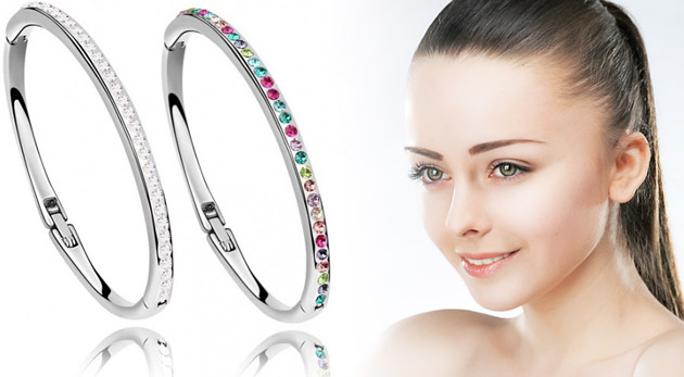 Štýlový a elegantný šperk - náramok vhodný pod každý vianočný stromček.